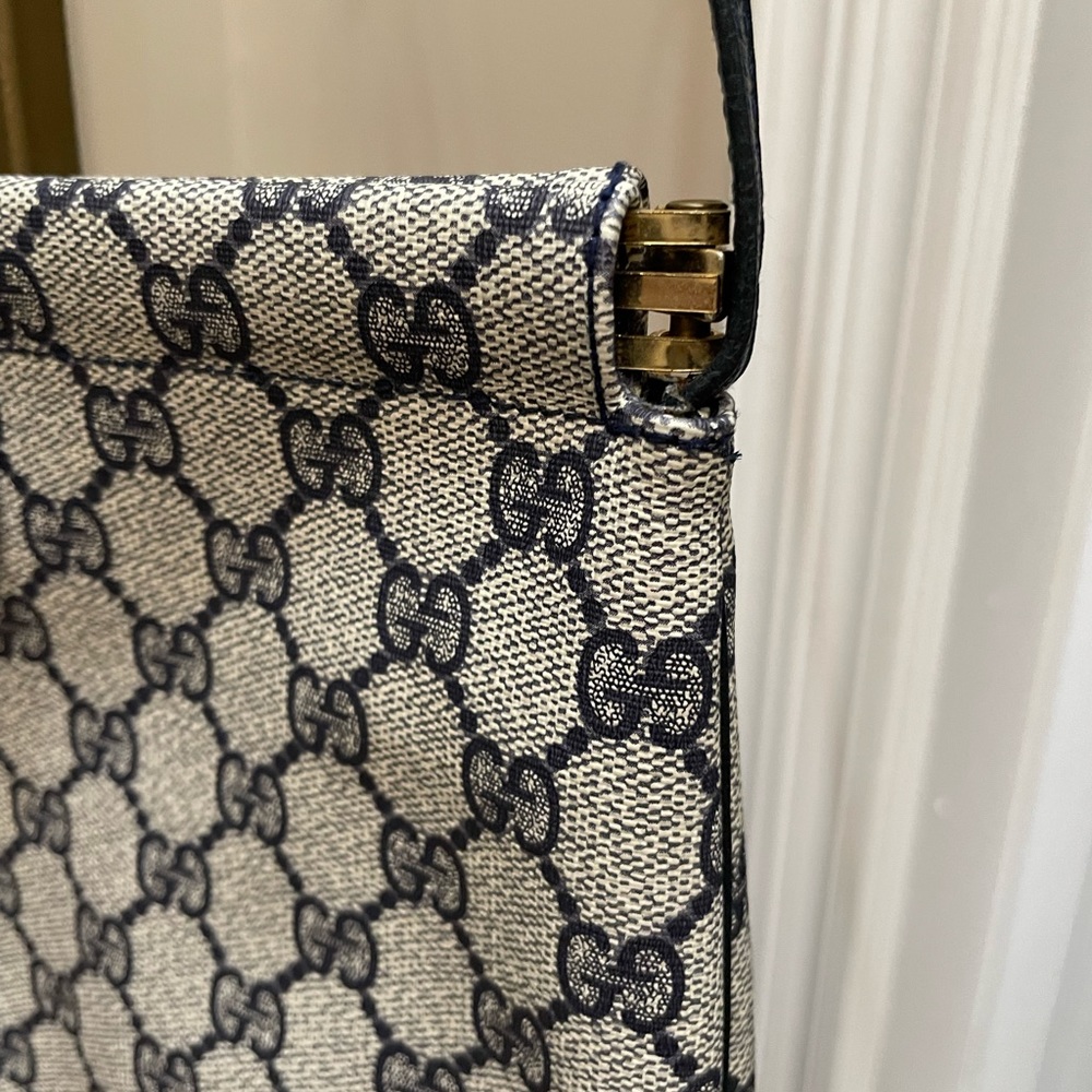 💕Vintage Gucci Sling - Picture 3 of 12